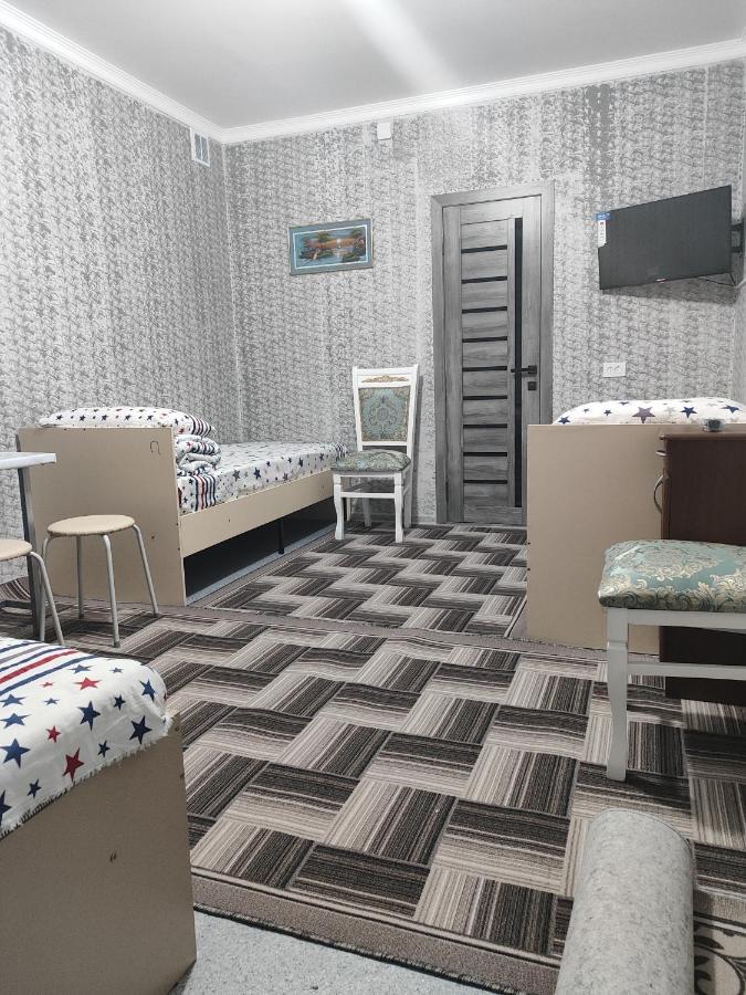Guest House Sanat Naryn Esterno foto