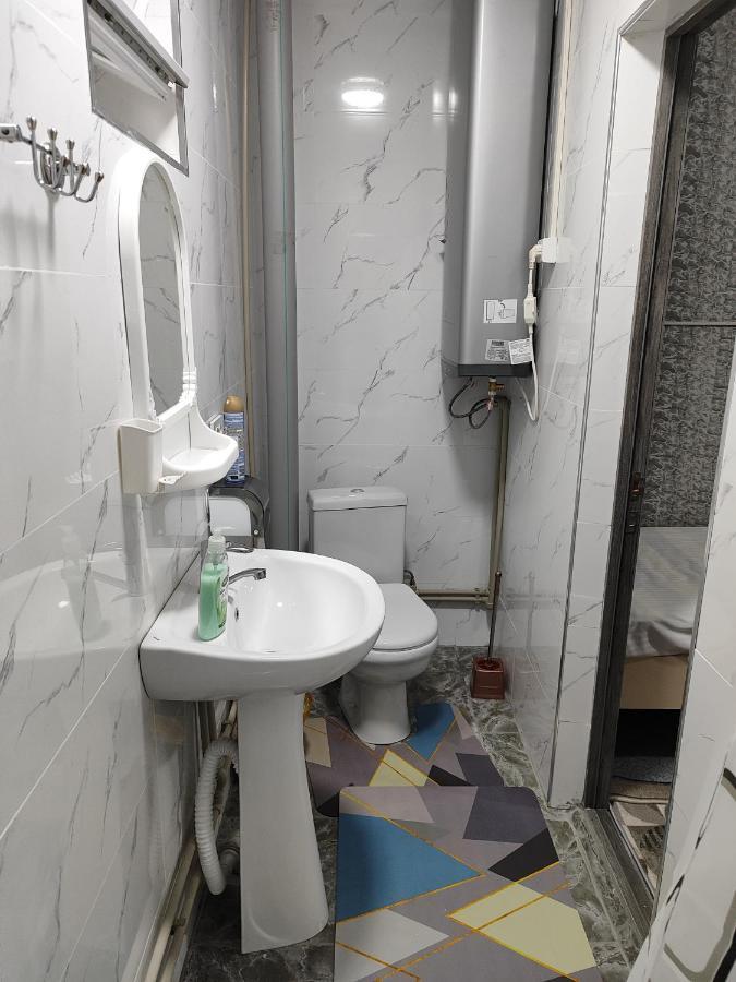 Guest House Sanat Naryn Esterno foto