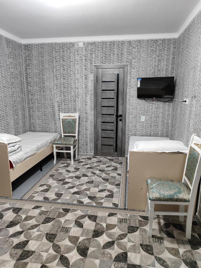 Guest House Sanat Naryn Esterno foto